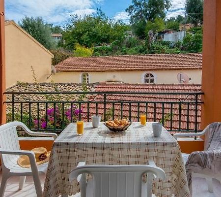 شقة Alekos House Longós المظهر الخارجي الصورة